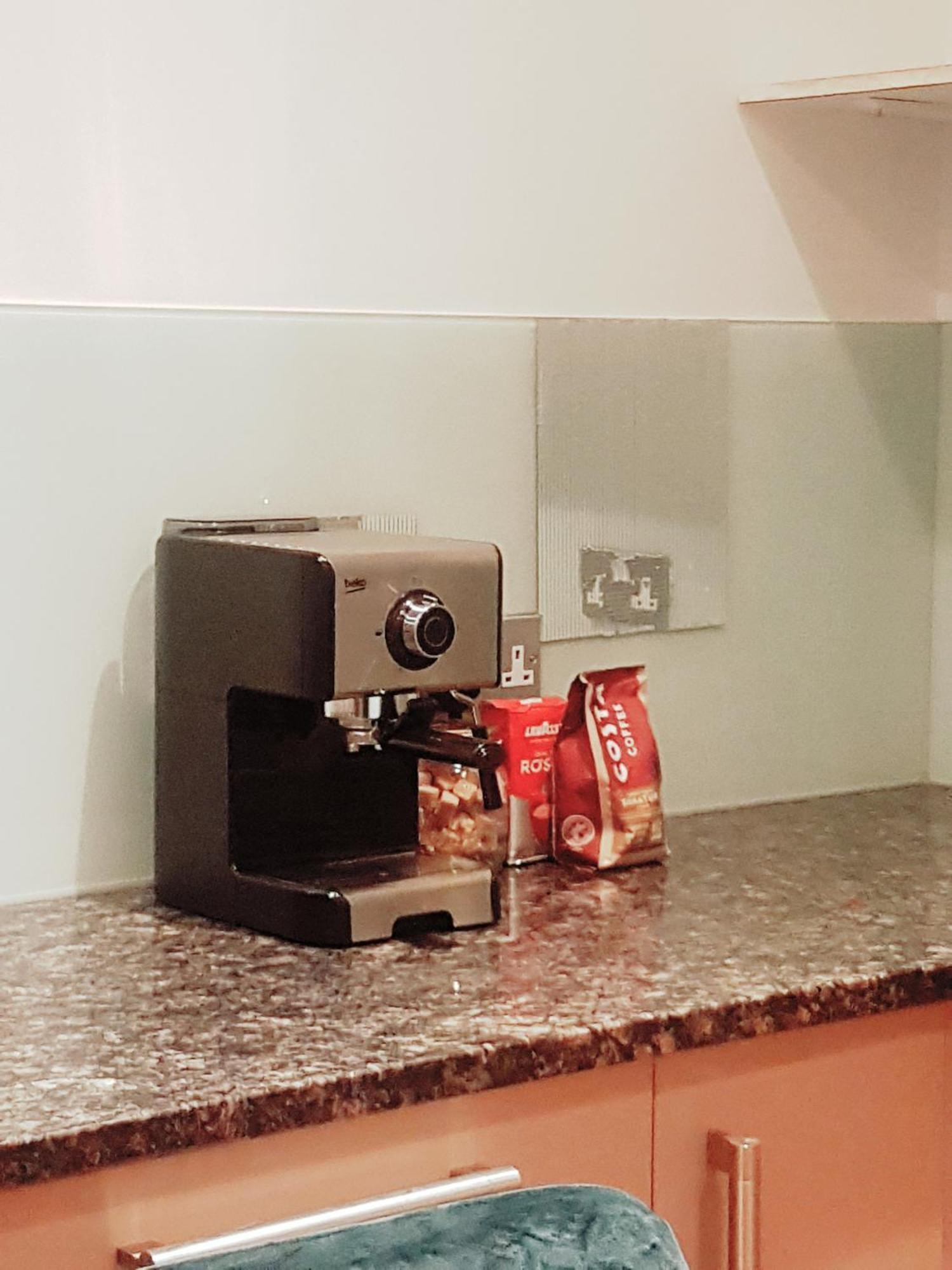 London City View Apartment, Short Walk To Tower Bridge, Free Parking Ngoại thất bức ảnh